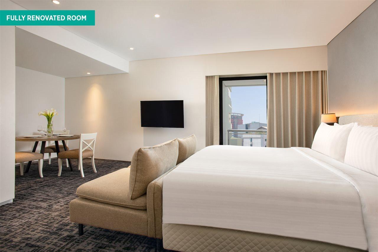 Oakwood Suites Kuningan Jakarta Exterior photo
